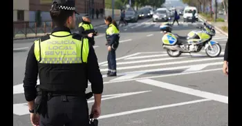 Junta aprueba el decreto de acceso y formación de policías locales, que elimina el requisito de estatura mínima