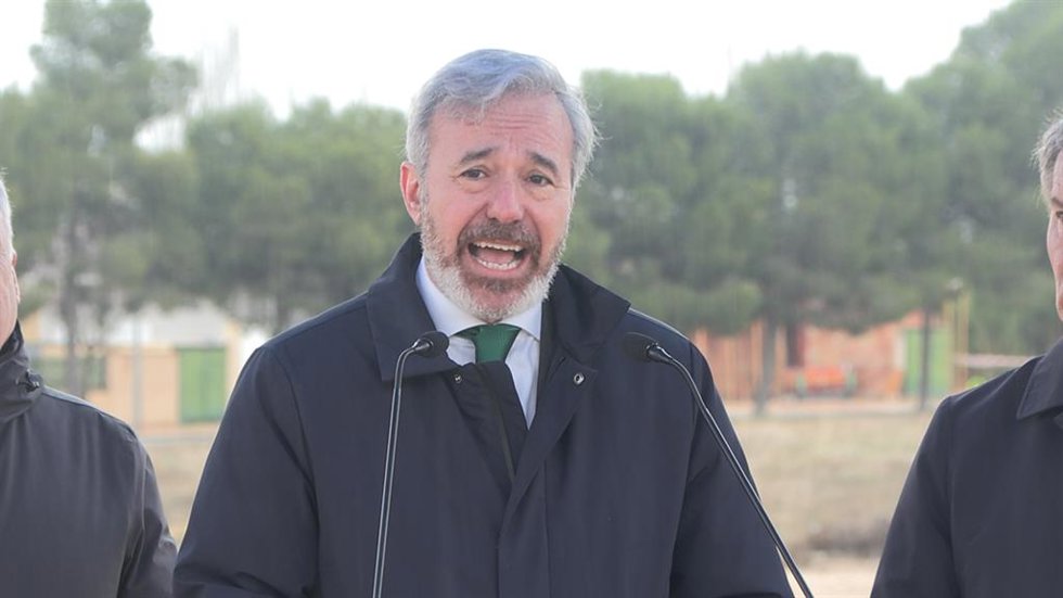 Azcón se compromete a avalar el 15% de la hipoteca a los jóvenes aragoneses