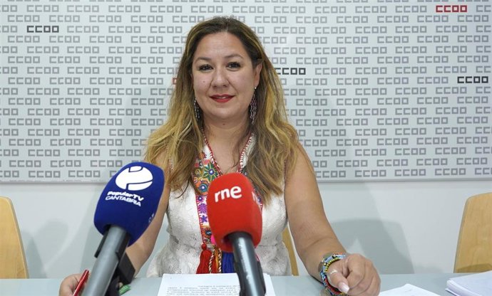 Archivo - La secretaria general de la Federación de Enseñanza de CCOO en Cantabria, Conchi Sánchez