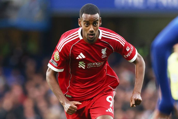 Archivo - Alexander Isak of Liverpool during the English championship Premier League football match between Chelsea and Liverpool on 4 October 2025 at Stamford Bridge in London, England - Photo Paul Phelan / ProSportsImages / DPPI