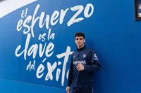Ángel Pérez se convierte en el primer refuerzo invernal del Deportivo Alavés