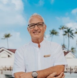 Atmosphere Core nombra a David Alan Burley director general de sus resorts Oblu en Maldivas