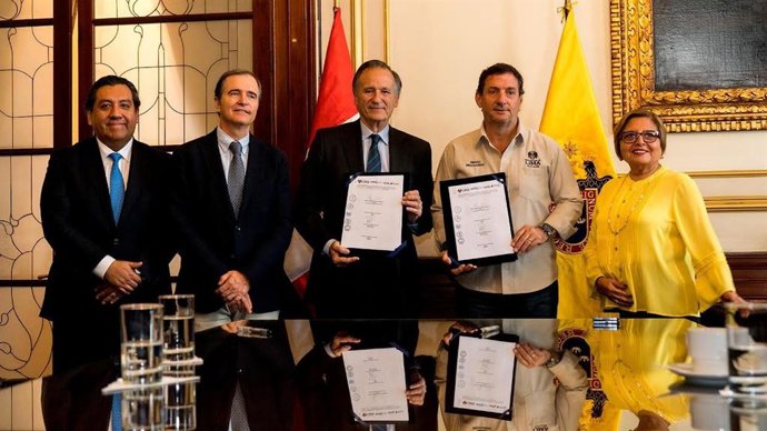 Municipalidad Metropolitana de Lima y UNIR lanzan 1.500 becas para formación en IA