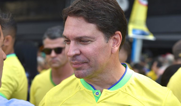 Política