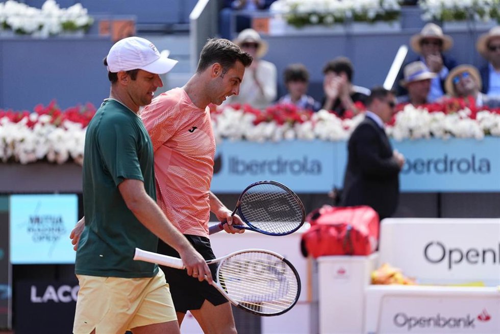 Archivo - Horacio Zeballos y Marcel Granollers durante un torneo
