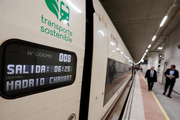 Archivo - Ave Murcia - Madrid