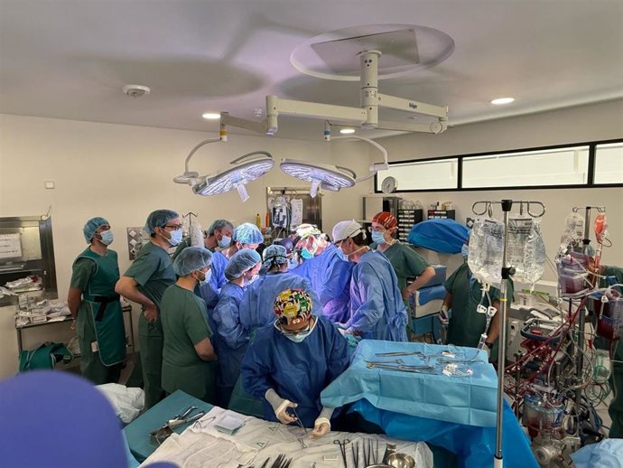 Equipo sanitario del Hospital Santa Ana de Motril (Granada).