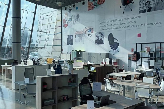 Cómo elegir los mejores muebles de oficina posibles según el tipo de uso y espacio disponible