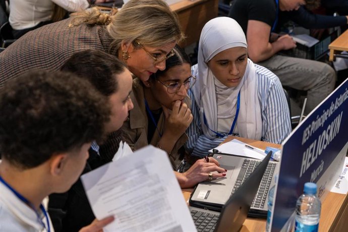 Archivo - 'IX Informe Young Business Talents: La Visión Del Profesor'