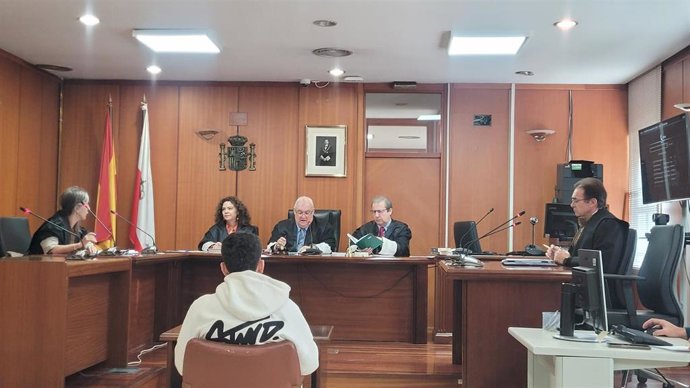 Niega relaciones con una menor y que supiera su edad y la fiscal sube a 10 años la petición de cárcel