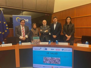 AESTE presenta el estudio 'Una visión española de la Europa de la Salud' en Bruselas.