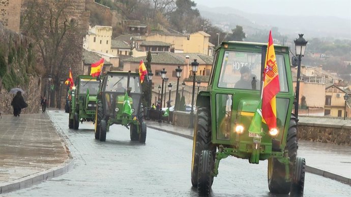 Tractorada en Toledo convocados por Asaja y UPA