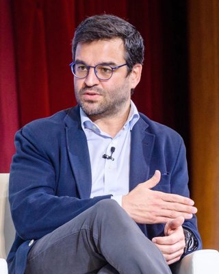 Gonzalo Martín-Villa, nuevo CEO de la Institución Educativa SEK