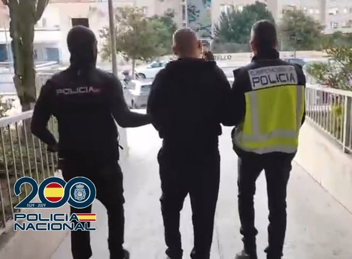 Detenida una pareja en Málaga que realizaba transacciones de drogas a través de un buzón y de un garaje.