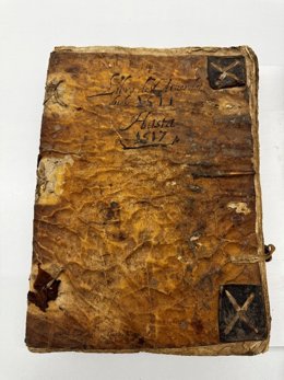 El Ayuntamiento de Calahorra impulsa la conservación del patrimonio documental del Archivo municipal