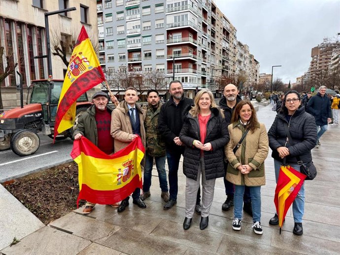 Cargos institucionales y orgánicos de Vox en la provincia de Granada asisten a la tractorada.