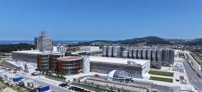 Corporación Hijos de Rivera lanza un "ecosistema" de IA para optimizar procesos internos y mejorar la toma de decisiones.