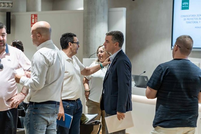 Rodríguez Hans, en la reunión de asistencia técnica a los municipios que han concurrido a la convocatoria del Miteco contra la despoblación.