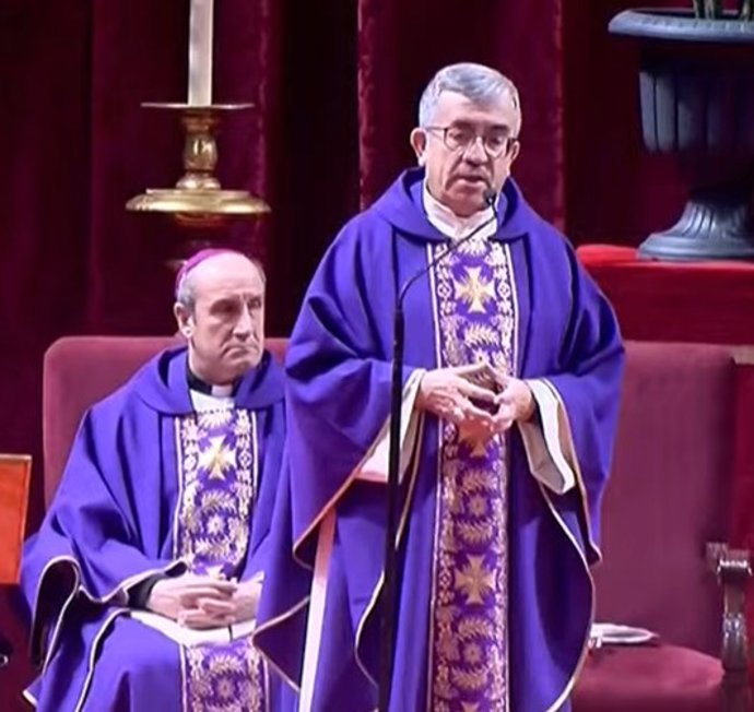 El presidente de la Conferencia Episcopal, Luis Argüello.