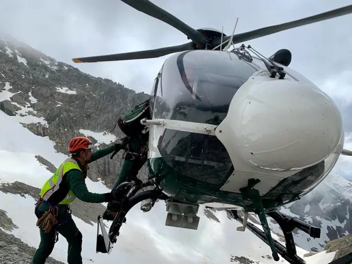 Rescate de la Guardia Civil en el Pirineo oscense