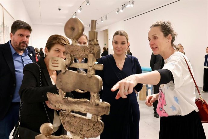 La presidenta del Govern, Marga Prohens, en la inauguración
