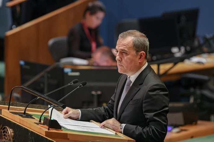 Archivo - September 28, 2024, New York, New York, USA: JEYHUN AZIZ OGLU BAYRAMOV, Minister for Foreign Affairs of Azerbaijan, speaks during the fifth day of theGeneral Debate of the 79th UN General Assembly.