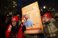 Trump llama "agitador" y presunto "insurrecto" al enfermero que mataron los agentes federales en Minneapolis