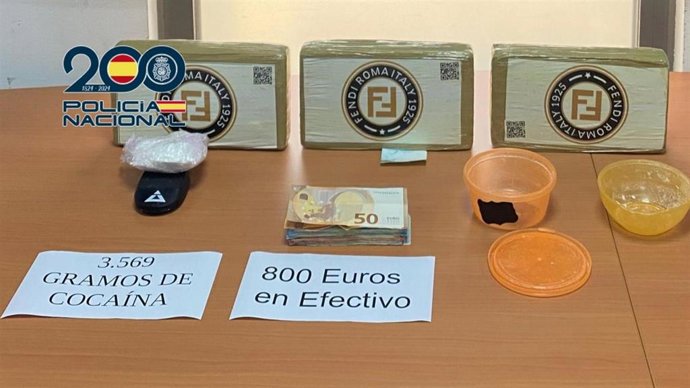 Cocaína intervenida por la Policía Nacional a un detenido en Puerto Real (Cádiz)