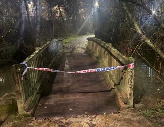 Acceso al río Júcar cortado en Cuenca.
