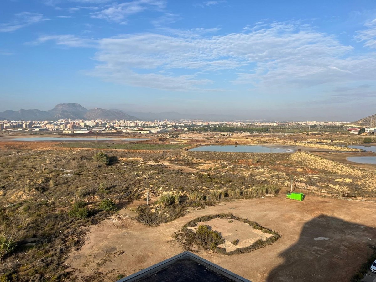 CARM multa a Cartagena Parque con 2 millones de euros por no descontaminar ni recuperar los antiguos terrenos de Zinsa