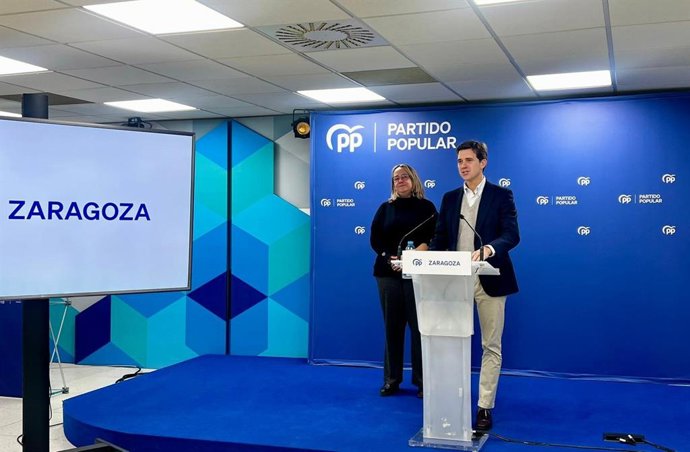 El presidente provincial de PP Zaragoza, Ramón Celma, en rueda de prensa.