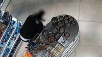 Detenido un hombre acusado de robar tabaco libre de impuestos en los aeropuertos de Alicante, Valencia y Tenerife