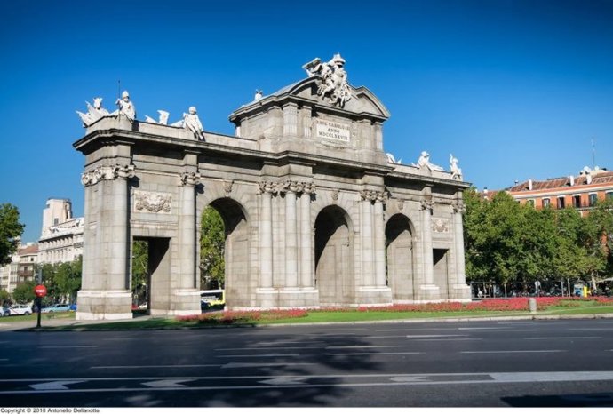 Archivo - Puerta de Alcalá