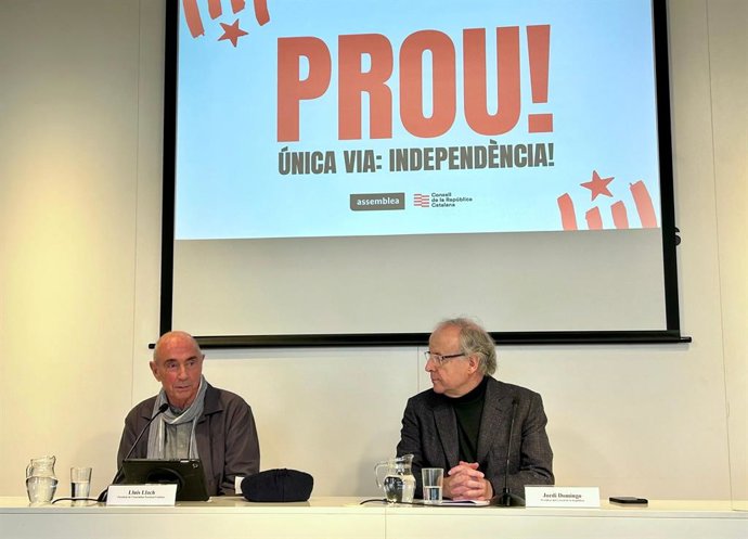 El president de l'ANC, Lluís Llach, i el del Consell de la República, Jordi Domingo