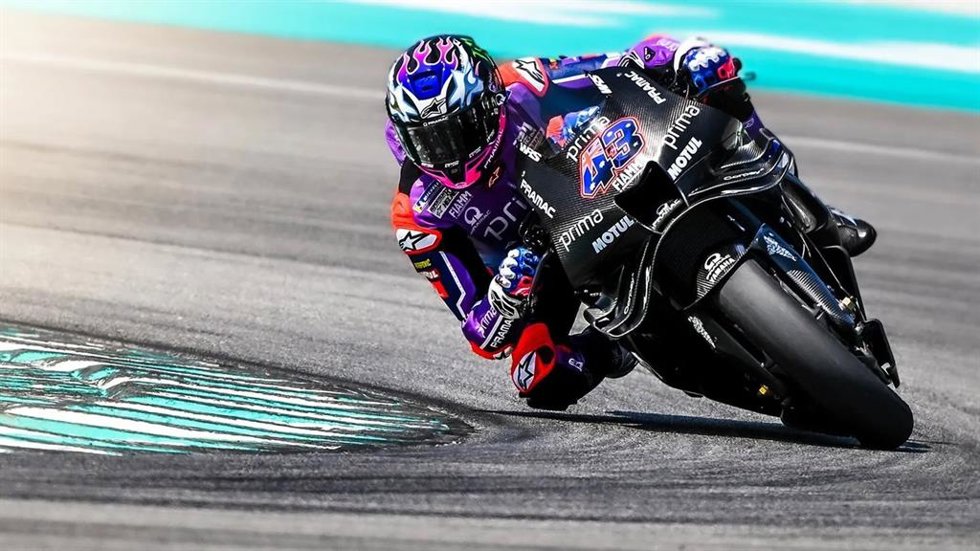 El piloto australiano Jack Miller lidera con la nueva Yamaha el segundo día de 'shakedown' de MotoGP en Sepang
