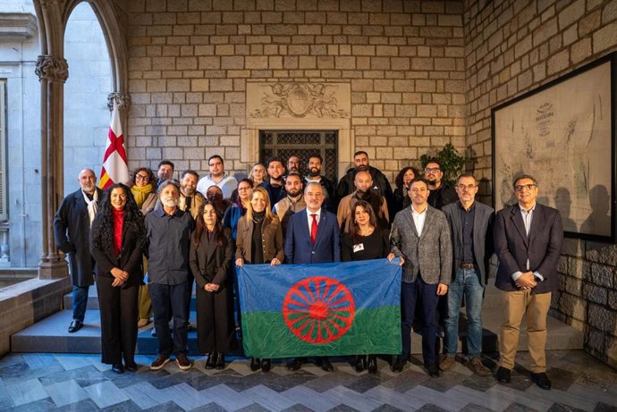 Barcelona aprueba un plan para promover la cultura gitana en la ciudad.