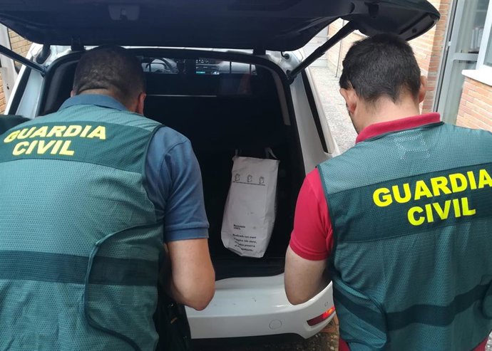 Agentes de la Guardia Civil.