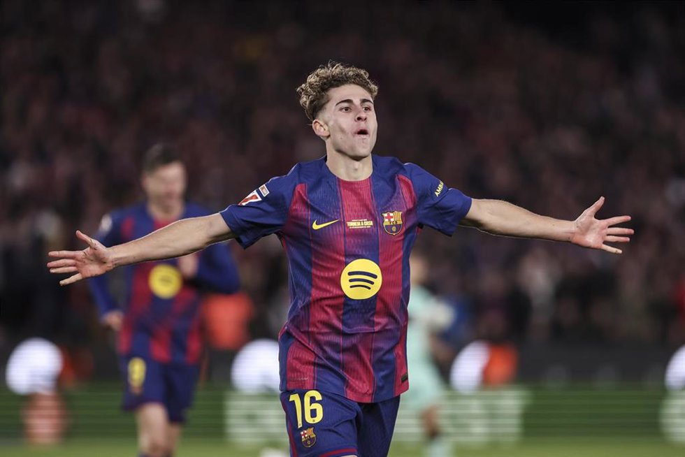 Archivo - Fermín López celebra un gol durante el partido de LaLiga EA Sports entre el FC Barcelona y el Athletic Club, disputado en el Spotify Camp Nou