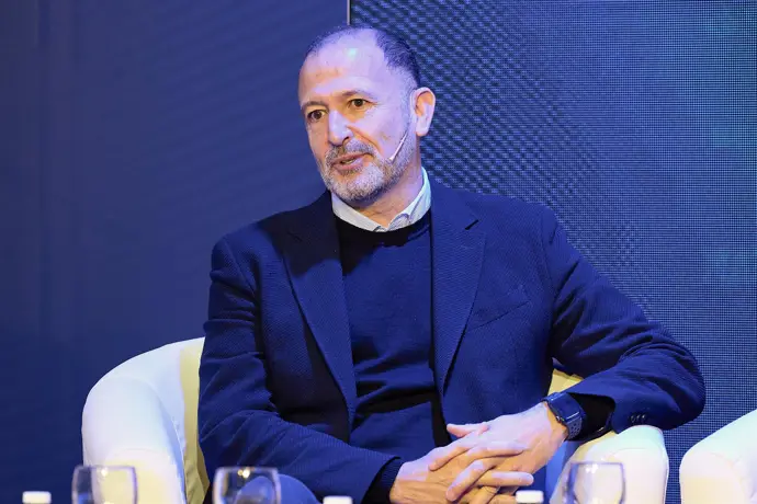 Jesús Bueno durante su participación en un foro de gestión deportiva