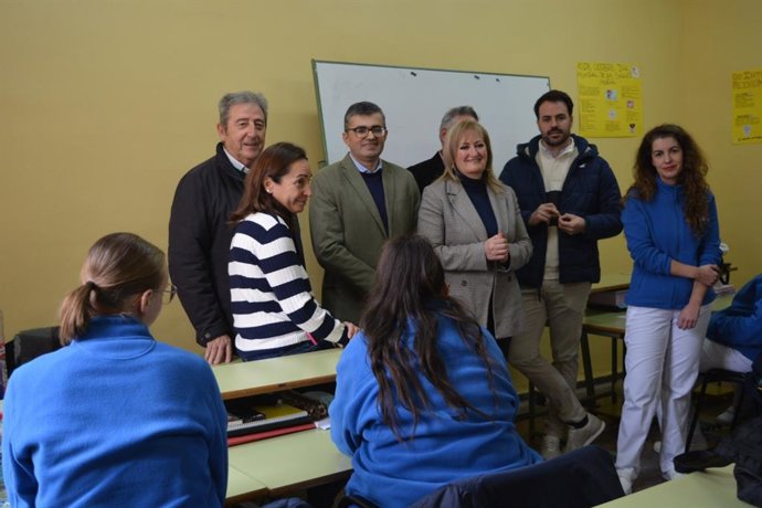 El delegado territorial de Empleo, Javier Martín Cañizares, en Benalúa.