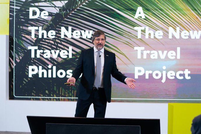 El CEO de W2M, Gabriel Subías, en una rueda de prensa en el marco de Fitur 2026.