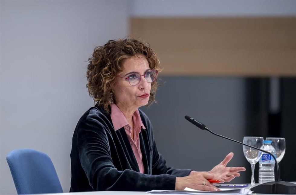 La vicepresidenta primera y ministra de Hacienda, María Jesús Montero. 