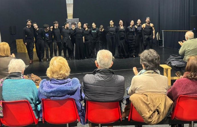 Ensayo del Ballet Flamenco de Andalucía para personas con alzhéimer