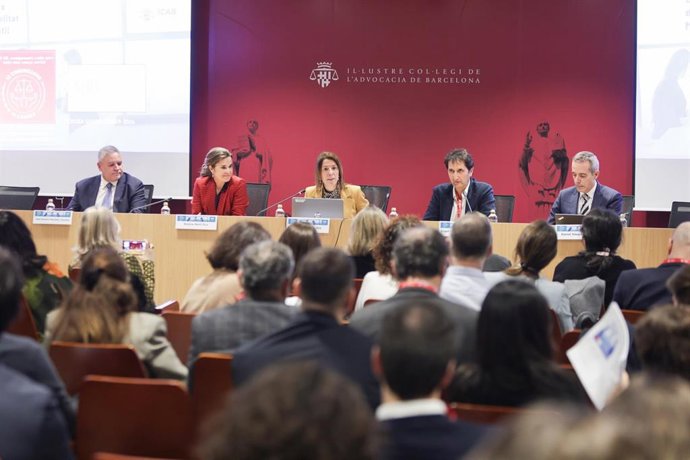 Inauguración del Congreso de Actualidad Mercantil 'Resolución de conflictos societarios y ley de eficiencia procesal' en la sede del ICAB