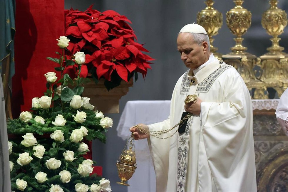 El Papa León XIV durante una misa.