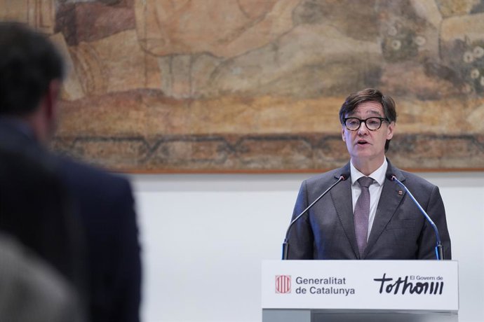 El president de la Generalitat, Salvador Illa, intervé durant la presentació de la nova empresa Rodalies de Catalunya SME S.A., en el Palau de la Generalitat, a 12 de gener de 2026, a Barcelona, Catalunya (Espanya).