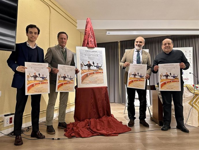 Presentación de la II Fiesta Campera a beneficio de las residencias de la Trinidad.