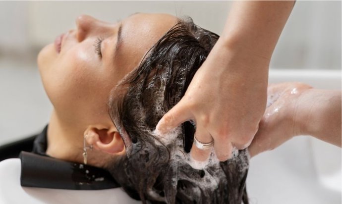 Ni todos los días ni una vez a la semana: cada cuánto tiempo hay que lavarse el pelo