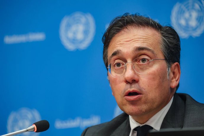 Archivo - Arquivo - 25 de setembro de 2025, Nova York, Nova York, EUA: JOSE MANUEL ALBARES BUENO, Ministro das Relações Exteriores, da União Europeia e da Cooperação da Espanha, dá uma entrevista coletiva sobre o segmento de alto nível da AGNU 80, após um