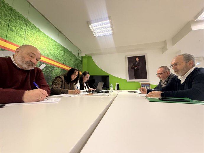 Vox alerta del "colapso sanitario" en la provincia de Córdoba por "falta de enfermeros y profesionales"